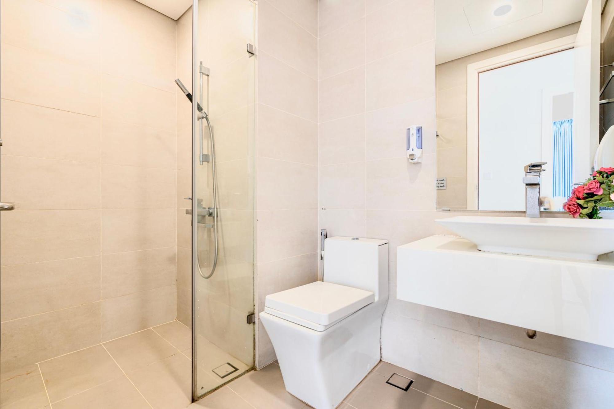 Nijo Kaya - Terra Royal Tower, Highclass, & Poker Table Apartment *