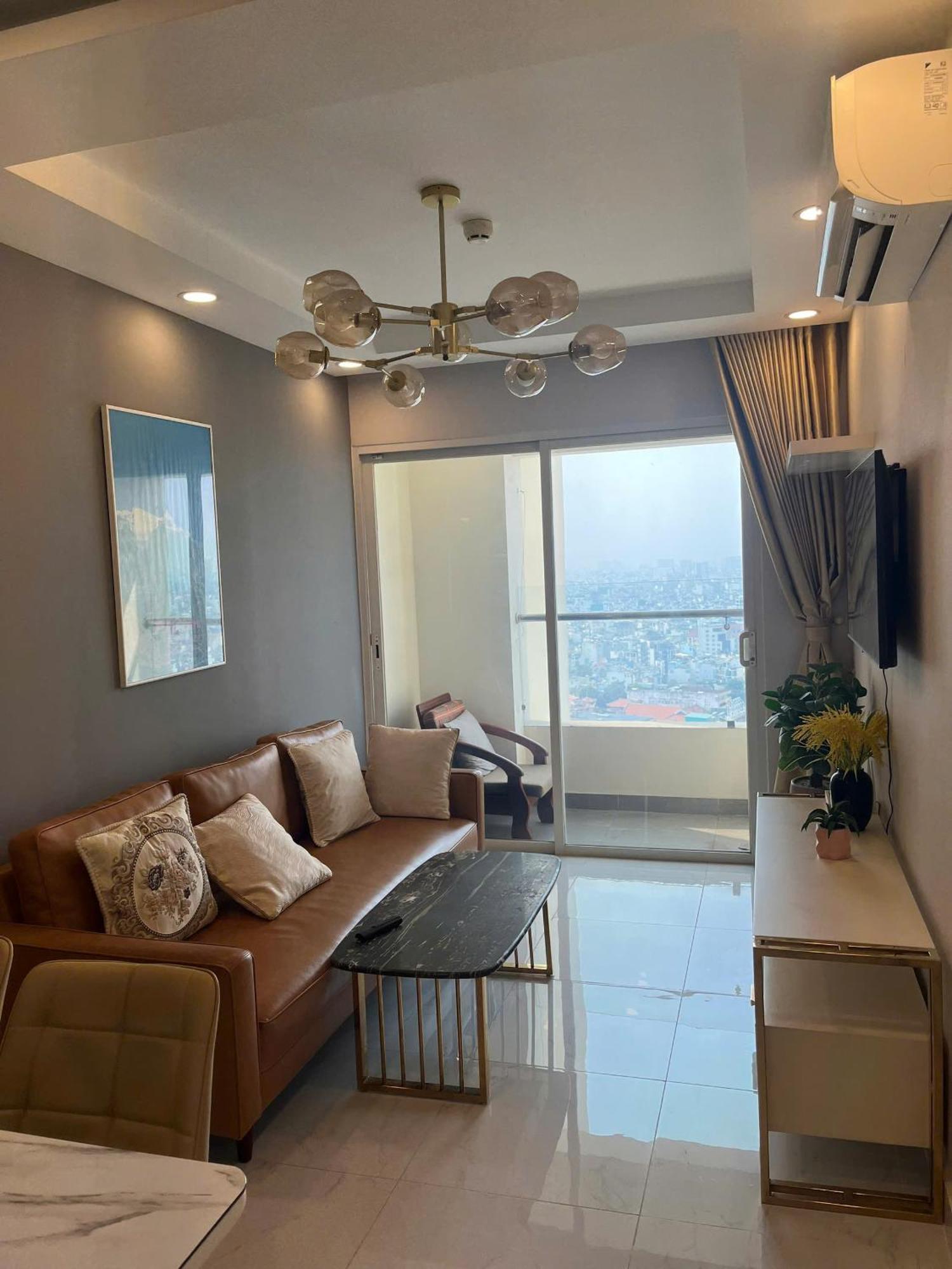 Apartment Nijo Kaya - Terra Royal Tower, Highclass, & Poker Table